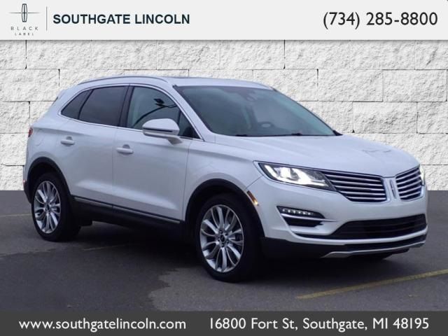 2015 Lincoln MKC Base