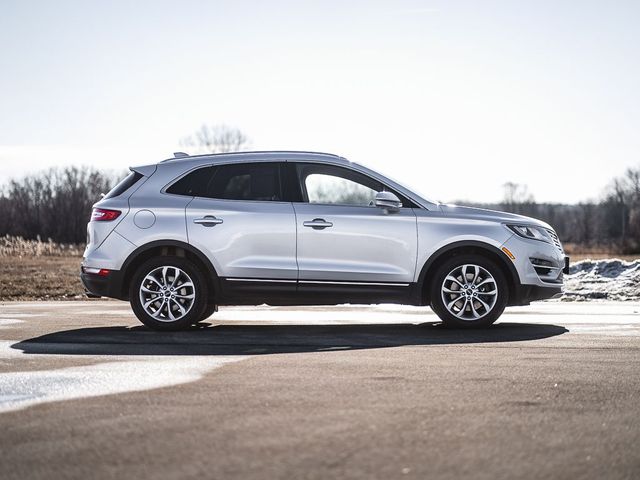 2015 Lincoln MKC Base