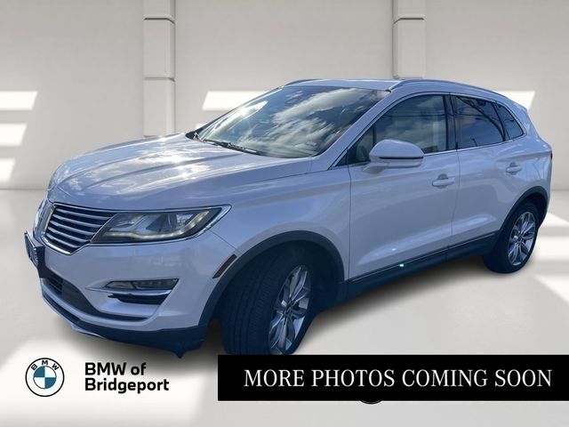 2015 Lincoln MKC Base