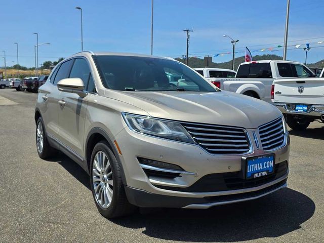 2015 Lincoln MKC Base