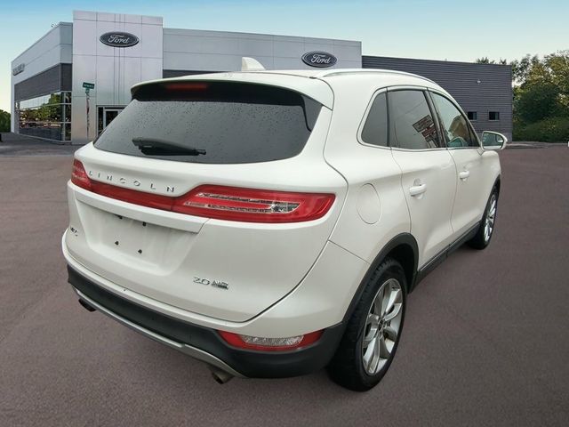 2015 Lincoln MKC Base