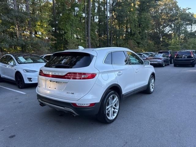 2015 Lincoln MKC Base