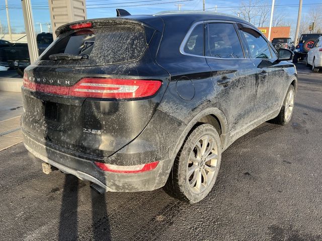 2015 Lincoln MKC Base