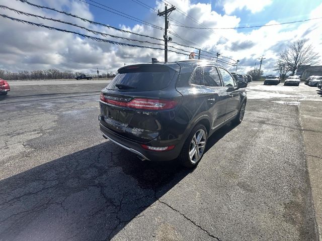 2015 Lincoln MKC Base