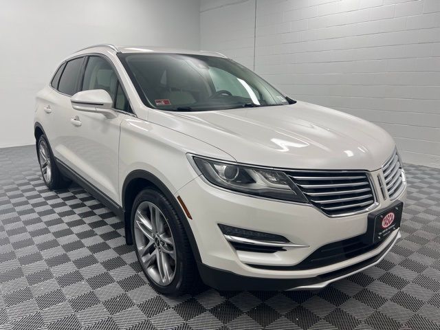 2015 Lincoln MKC Base