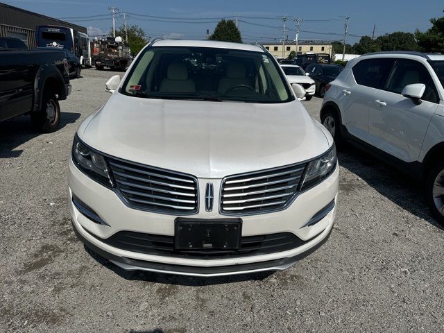 2015 Lincoln MKC Base