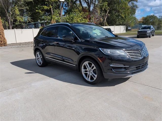 2015 Lincoln MKC Base