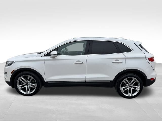 2015 Lincoln MKC Base