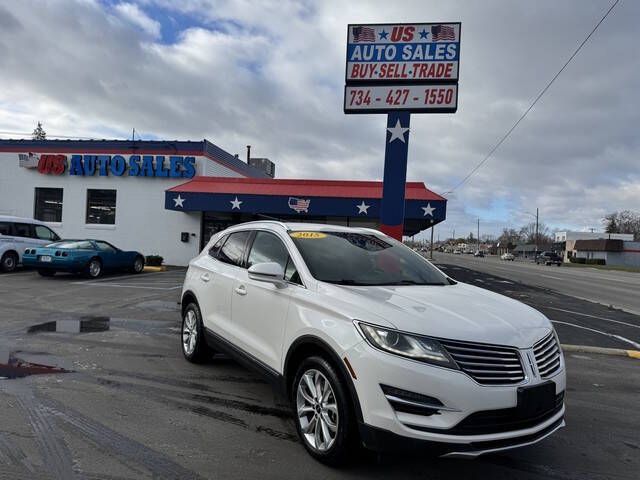 2015 Lincoln MKC Base