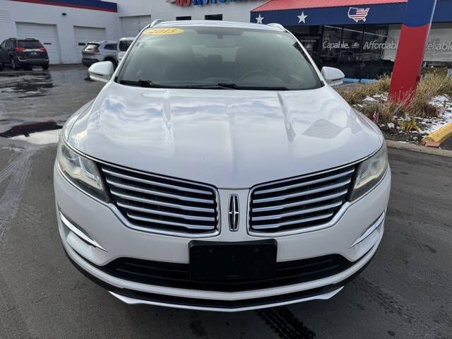 2015 Lincoln MKC Base