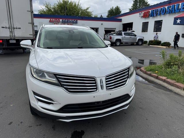 2015 Lincoln MKC Base