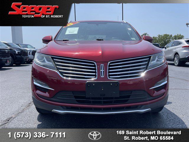 2015 Lincoln MKC Base