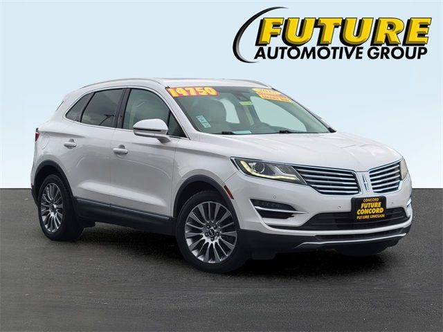 2015 Lincoln MKC Base