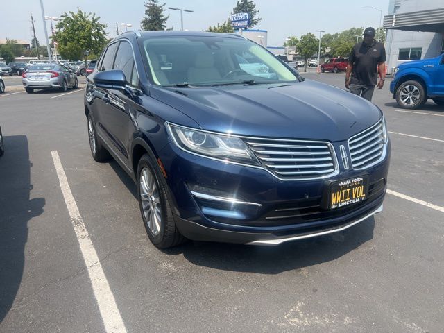 2015 Lincoln MKC Base