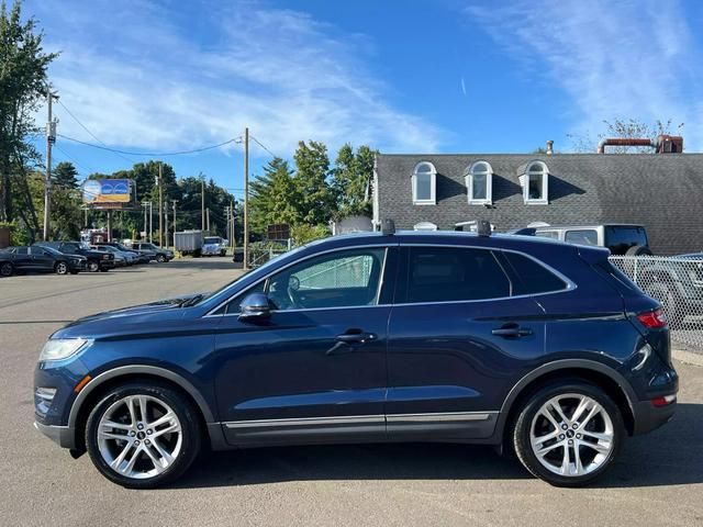 2015 Lincoln MKC Base