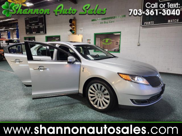 2015 Lincoln MKS Base