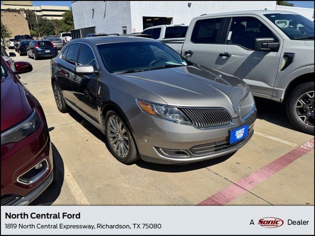 2015 Lincoln MKS Base