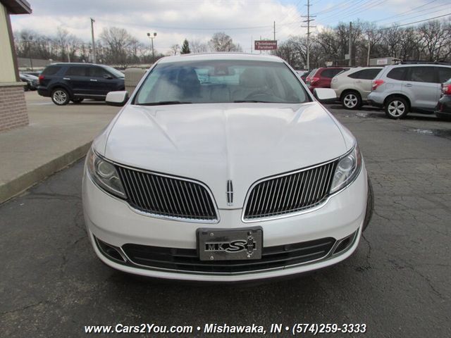 2015 Lincoln MKS Base