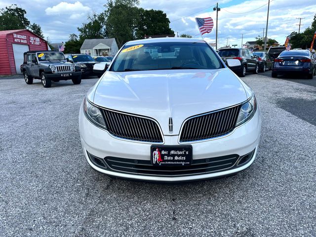 2015 Lincoln MKS Base
