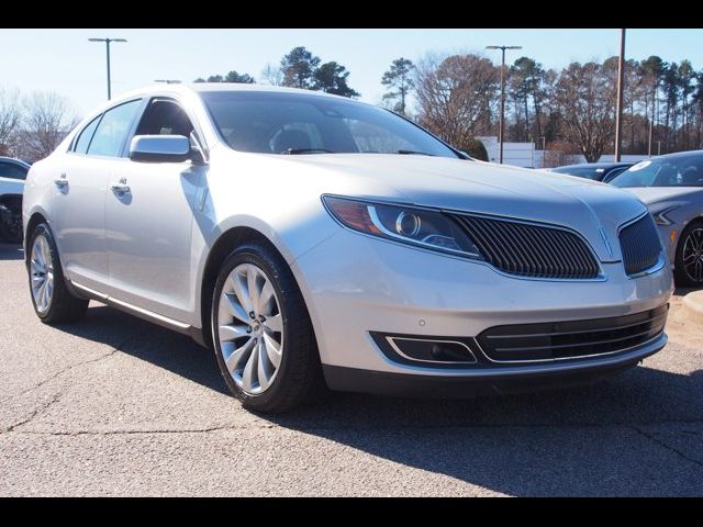 2015 Lincoln MKS Base