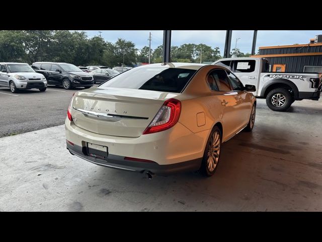 2015 Lincoln MKS Base