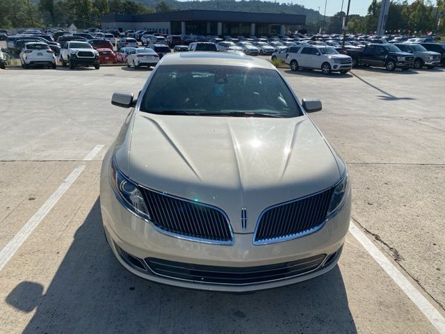 2015 Lincoln MKS Base