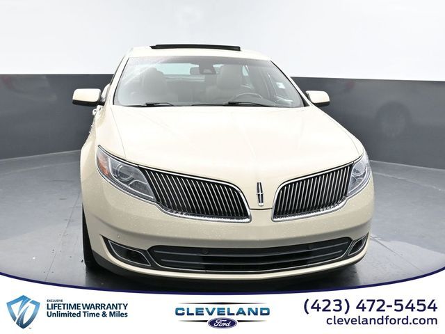 2015 Lincoln MKS Base