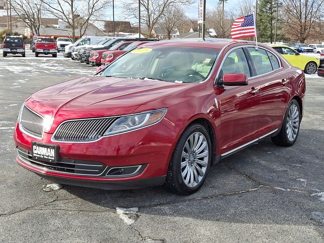 2015 Lincoln MKS Base