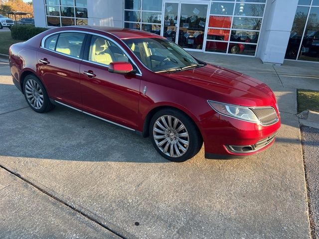 2015 Lincoln MKS Base