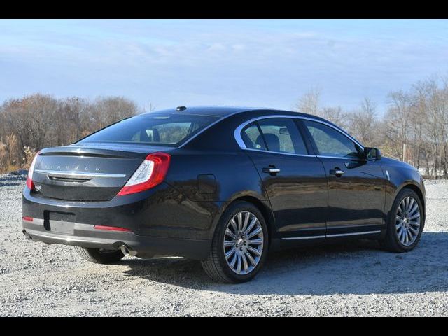 2015 Lincoln MKS Base