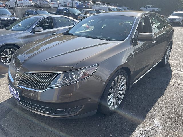 2015 Lincoln MKS Base