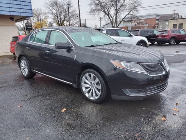 2015 Lincoln MKS Base