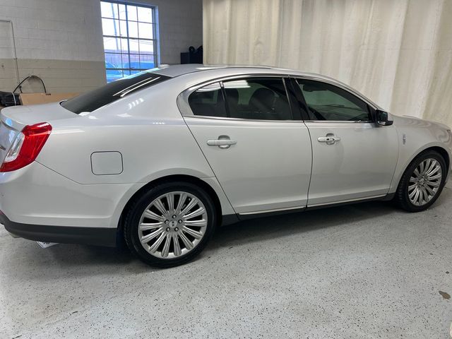 2015 Lincoln MKS Base