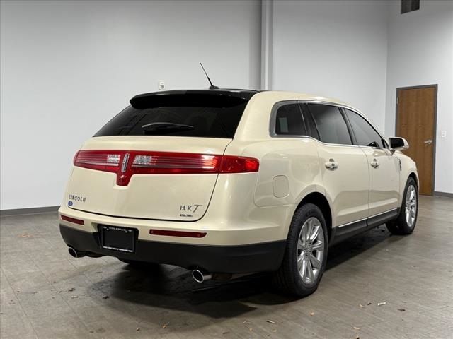 2015 Lincoln MKT EcoBoost