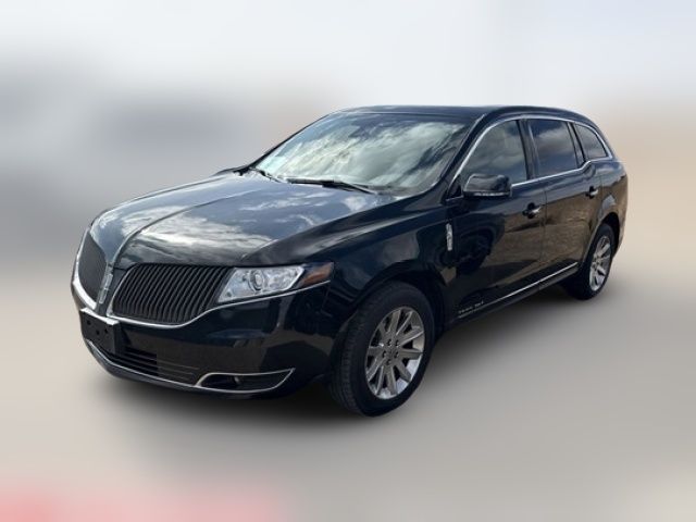 2015 Lincoln MKT Base