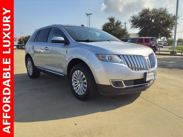 2015 Lincoln MKX Base