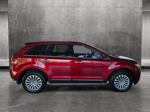 2015 Lincoln MKX Base