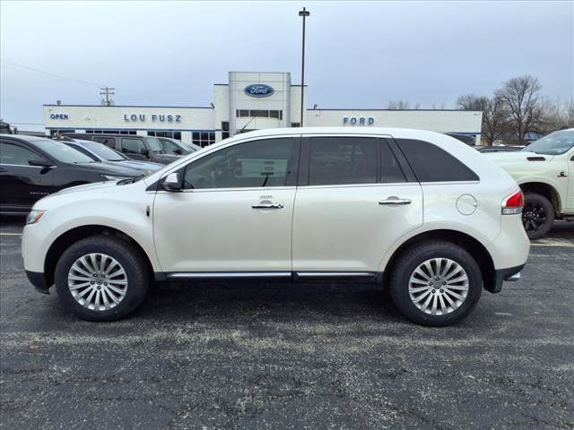 2015 Lincoln MKX Base