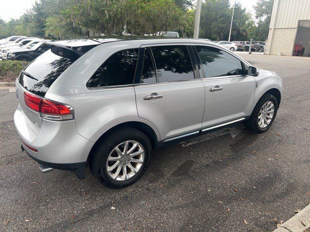 2015 Lincoln MKX Base