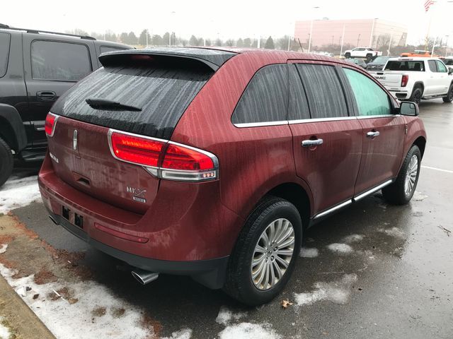 2015 Lincoln MKX Base