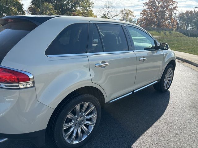 2015 Lincoln MKX Base