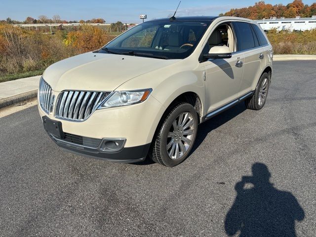 2015 Lincoln MKX Base