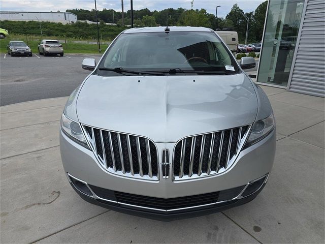 2015 Lincoln MKX Base