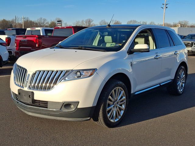 2015 Lincoln MKX Base