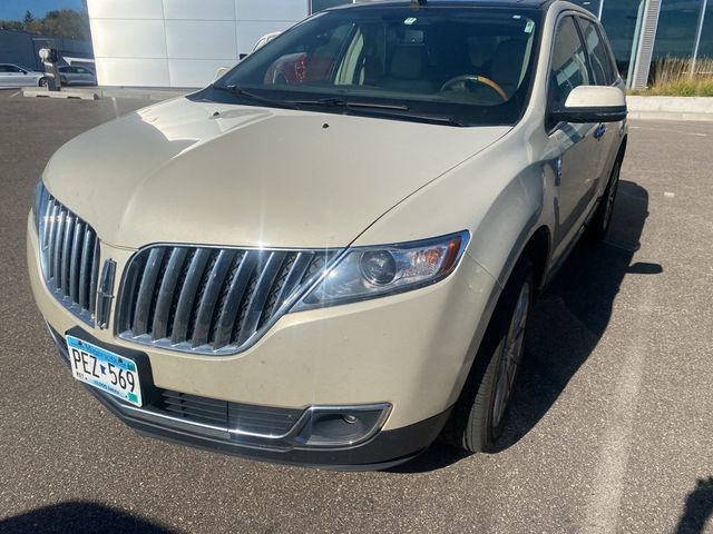 2015 Lincoln MKX Base