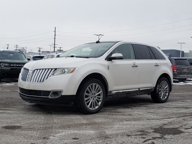 2015 Lincoln MKX Base