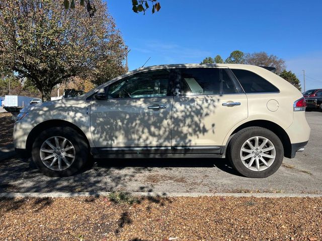 2015 Lincoln MKX Base