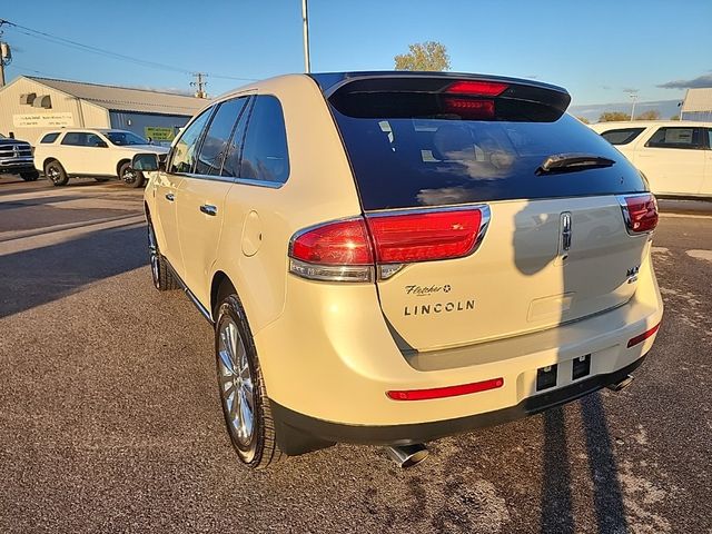 2015 Lincoln MKX Base