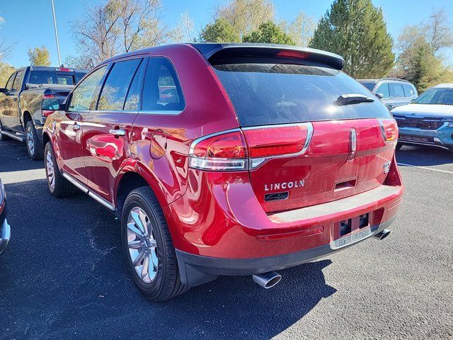 2015 Lincoln MKX Base