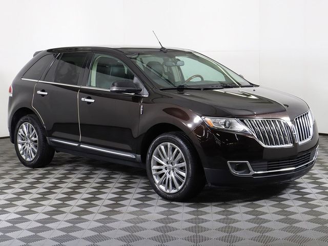 2015 Lincoln MKX Base